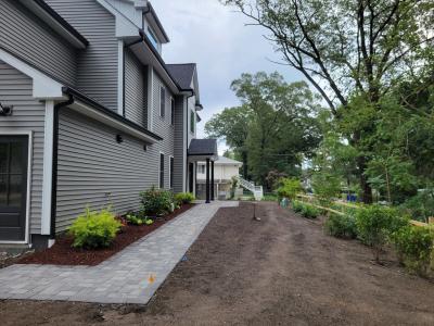 44 Buffington, Attleboro, Massachusetts 02703, USA