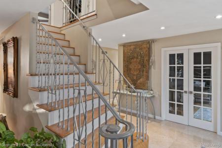 26155 Timber Trail, Dearborn Heights, Michigan 48127, Estados Unidos