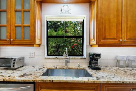 2531 Blue Sage Ave, Coconut Creek, Floryda 33063, USA