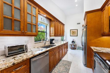 2531 Blue Sage Ave, Coconut Creek, Floryda 33063, USA