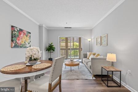 1211 S Eads Street , 108, Arlington, バージニア 22202, アメリカ合衆国