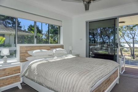 1/26 Esplanade, Tin Can Bay, QLD 4580, Australia