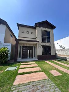 Ciudad Celeste, Etapa Estribor manzana solar 2, Guayaquil, Guayas 00001, Ecuador