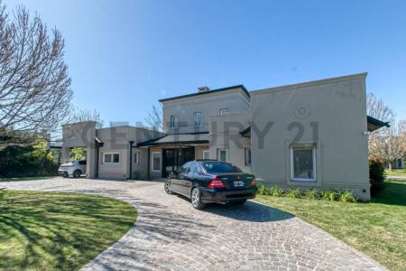 Club de campo Abril S/N, Berazategui, GBA Sur 00001, Argentina