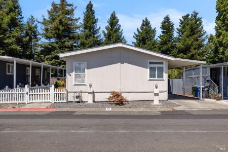 58 Estrella Dr, Rohnert Park, California 94928, USA