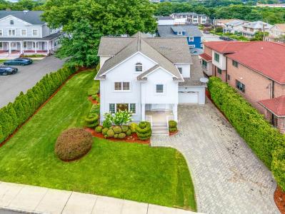 519 Summit Avenue, Fort Lee, New Jersey 07024, États-Unis