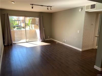 15425 Sherman Way #217, Van Nuys, Калифорния 91406, Соединенные Штаты