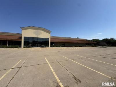 131 S Soangetaha Road, Galesburg, Illinois 61401, USA