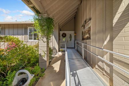 319 Laurel Leaf Pl, Santa Rosa, كاليفورنيا 95409, الولايات المتحدة