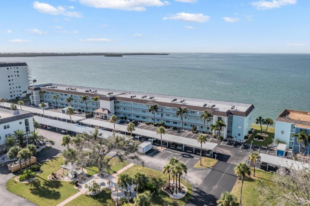 7 DUNOON PLACE Unit #304, Dunedin, Florida 34698
