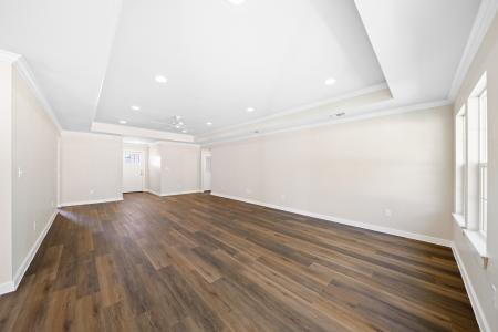 113 Village Place, Wake Village, Texas 75501, USA