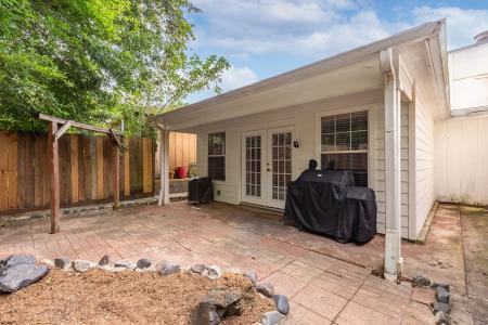 1019 East Austin Street, Nacogdoches, Texas 75965