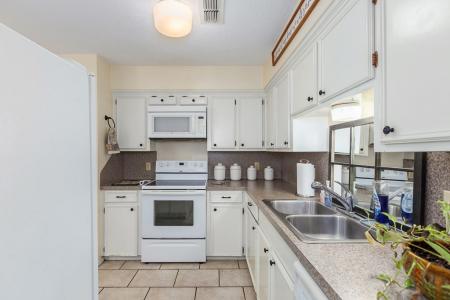 1019 East Austin Street, Nacogdoches, Texas 75965