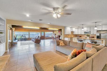 2300 Apache Pass, Altus, Oklahoma 73521, Estados Unidos