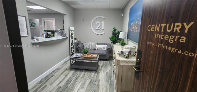 9050 Pines Blvd , 386, Pembroke Pines, 佛罗里达州 33024, 美国