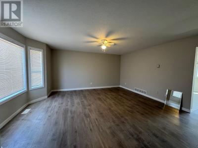 2198 CLARKE AVENUE, Merritt, Colombia Británica V1K 1B8, Canadá