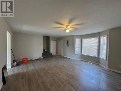 2198 CLARKE AVENUE, Merritt, Colombia Británica V1K 1B8, Canadá