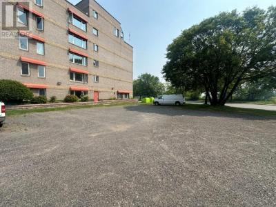 235 ROSS STREET, Thunder Bay, Ontario P7E 1B4, Canada