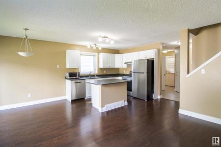 4020 21 STREET NW, Edmonton, Alberta T6T 1T8, Kanada