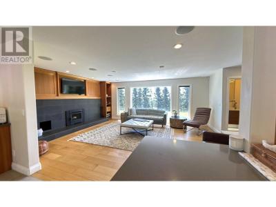 12583 267 ROAD, Fort St. John, Colúmbia Britânica V1J 8J7, Canadá