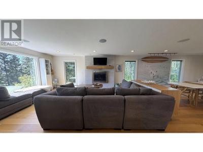 12583 267 ROAD, Fort St. John, Colúmbia Britânica V1J 8J7, Canadá