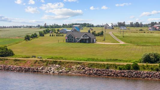 84 HATTON ROAD, Marie, 爱德华王子岛 C0A 1S0, 加拿大