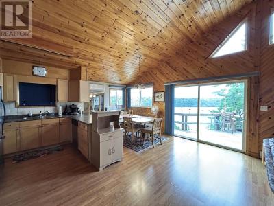 44 BIGSTONE BAY LODGE, Kirkup Township, Ontario P9N 3W8, Canada