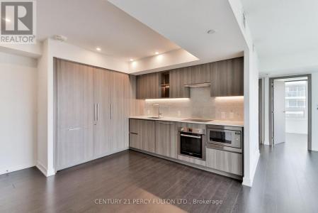 19 BATHURST STREET, Toronto (waterfront Communities), オンタリオ M5V 0N2, カナダ