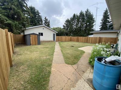 4221 50 STREET, Vegreville, Alberta T9C 1B6, Canada