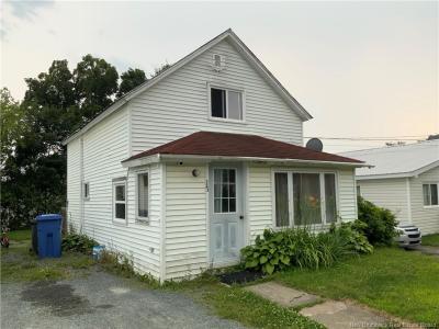 123 ST. JAMES STREET, Woodstock, New Brunswick E7M 2T3, Canada