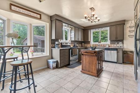 1037 KERNOHAN FARM TRAIL, Minden Hills, Ontario K0M 2K0, Canada