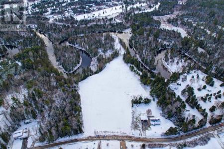 40 YORK RIVER DRIVE, Bancroft (bancroft Ward), 온타리오주 K0L 1C0, 캐나다