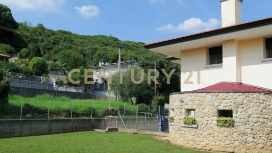 Via Topadich, Medea, Friuli-Venezia Giulia 34076, Italy