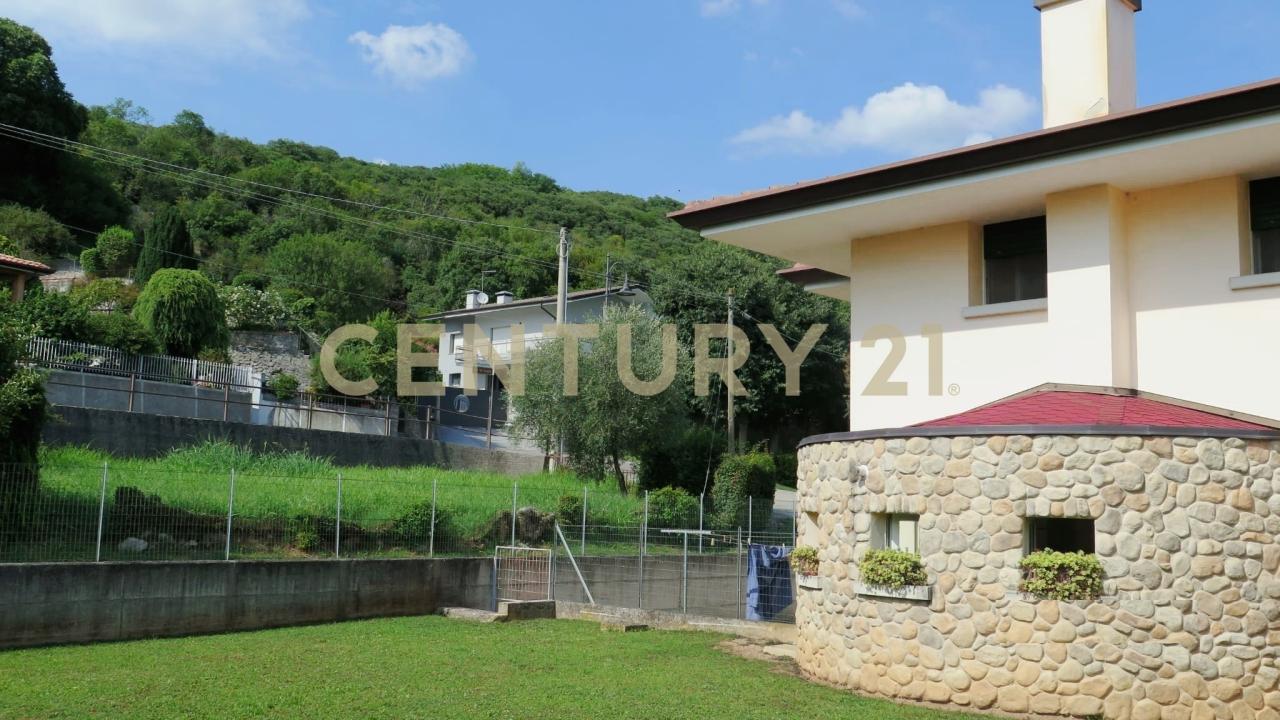 Via Topadich, Medea, Friuli-Venezia Giulia 34076, Italy