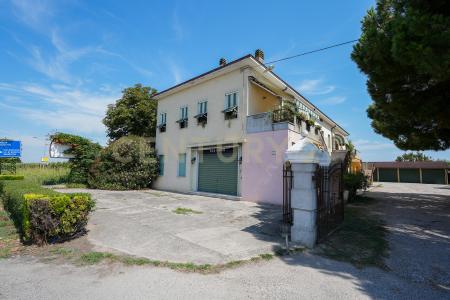 Via Isolella, Cerea, 베네토주 37053, 이탈리아