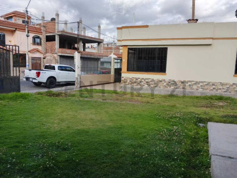 Arosemena Gómez Mz D (T10 y 09) 072, Riobamba, Chimborazo 00001, Ekvador