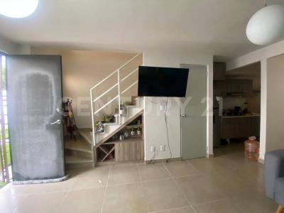 Venta Casa  Fraccionamiento Bosques de los Olmos huejotzingo,, Huejotzingo, Puebla 74160, Mexico