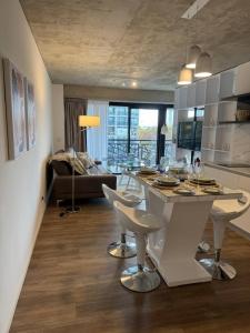 Quartier del Bajo , Puerto Madero, Capital Federal 1107, Аргентина