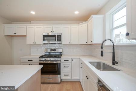 300 Lincoln Ave, Paulsboro, Нью-Джерси 08066, Соединенные Штаты