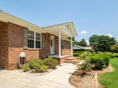 4275 Brabham Drive, Dalzell, South Carolina 29040, USA