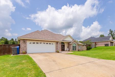 1706 Juniper, Lufkin, 得克萨斯州 75904, 美国