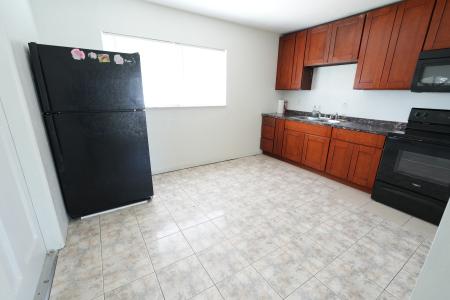 2219 Allan Adale Road, Melbourne, 佛罗里达州 32935, 美国