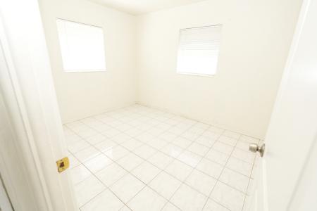 2219 Allan Adale Road, Melbourne, 佛罗里达州 32935, 美国