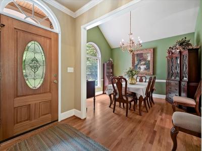 11902 Mountain Crest Circle, Charlotte, Karolina Północna 28216, USA