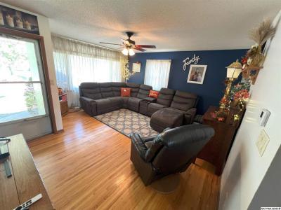 1226 Mechanic St, Osage, Iowa 50461