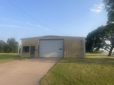 905 E 8th, Harper, Kansas 67058, États-Unis