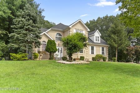 26 Tuscany Drive, Jackson, New Jersey 08527