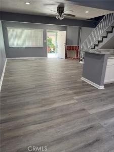 2238 S Center St, Santa Ana, California 92704, Estados Unidos