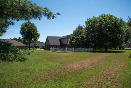 1602 Carmie Lane, Marion, 伊利諾州 62959, 美國