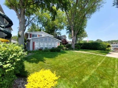 23675 N Shore Drive, Edwardsburg, Michigan 49112